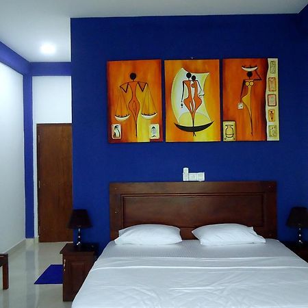 Bridge Hotel Negombo Kimbulapitiya Екстериор снимка