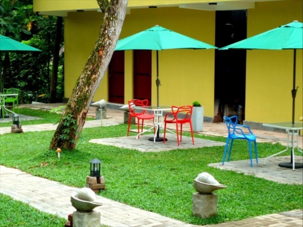 Bridge Hotel Negombo Kimbulapitiya Екстериор снимка