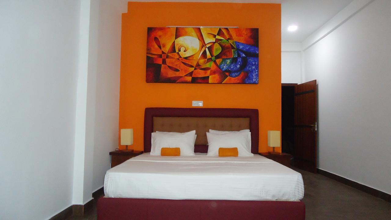 Bridge Hotel Negombo Kimbulapitiya Екстериор снимка