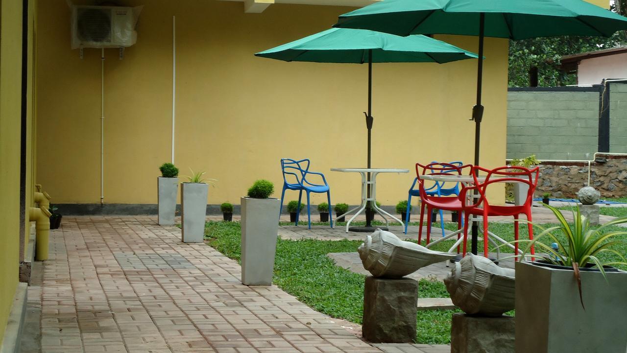 Bridge Hotel Negombo Kimbulapitiya Екстериор снимка