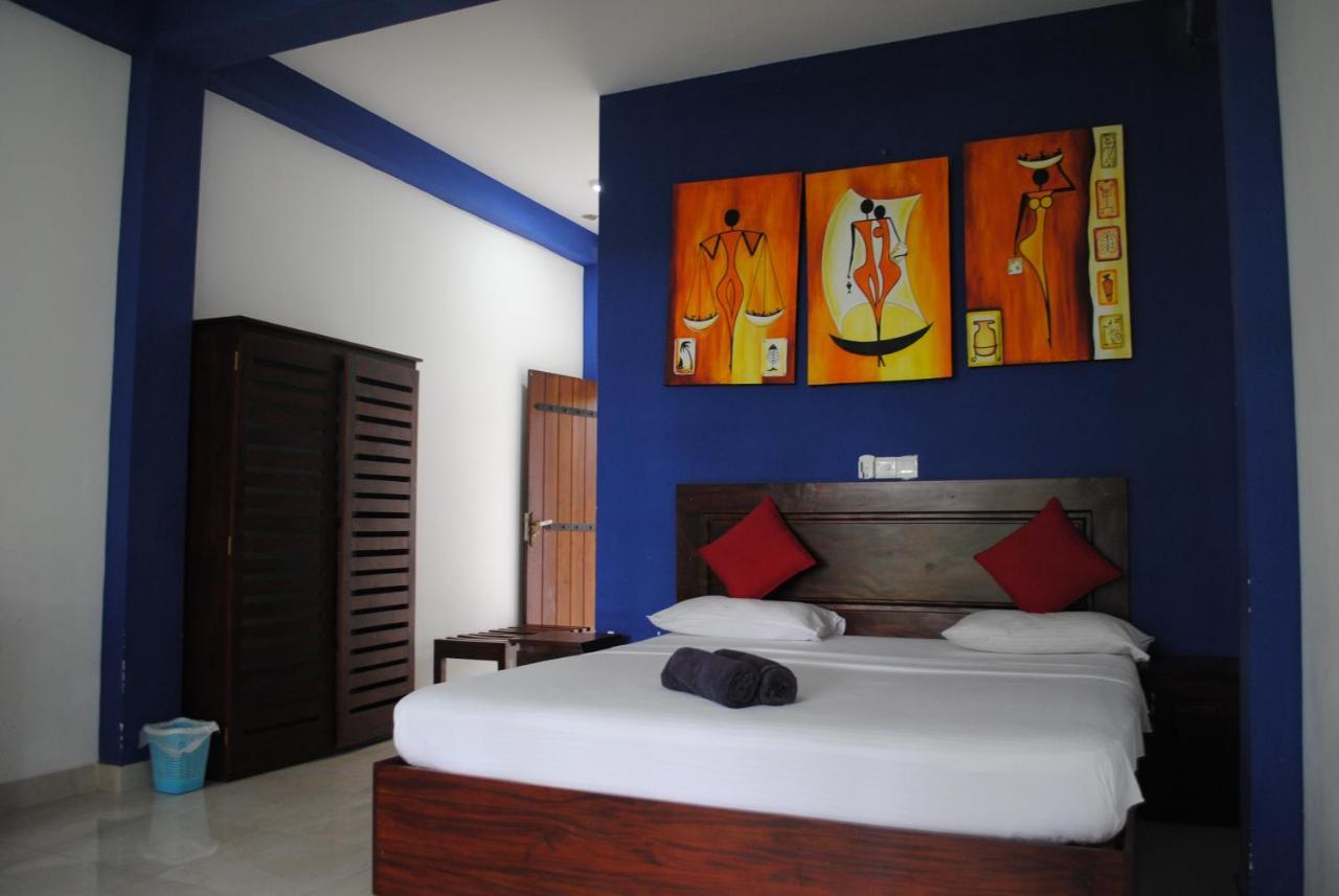 Bridge Hotel Negombo Kimbulapitiya Екстериор снимка
